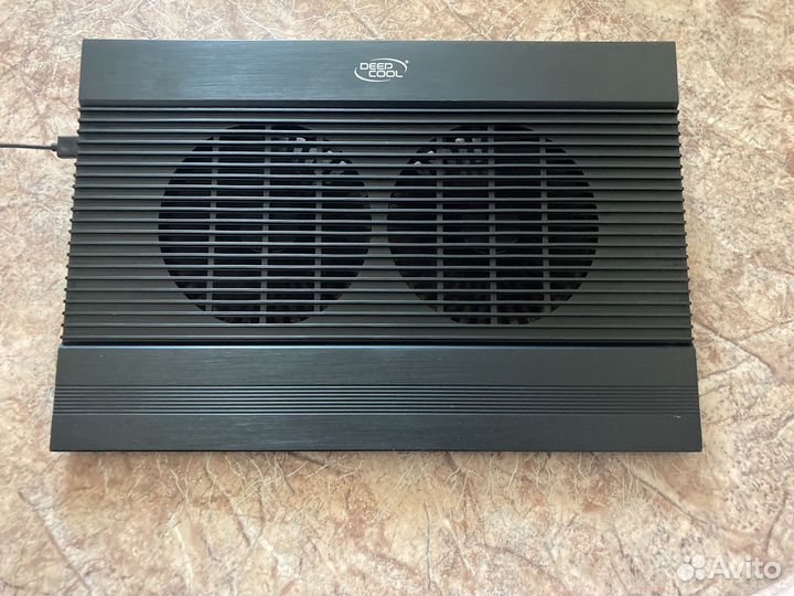 Охлаждающая подставка для ноутбука