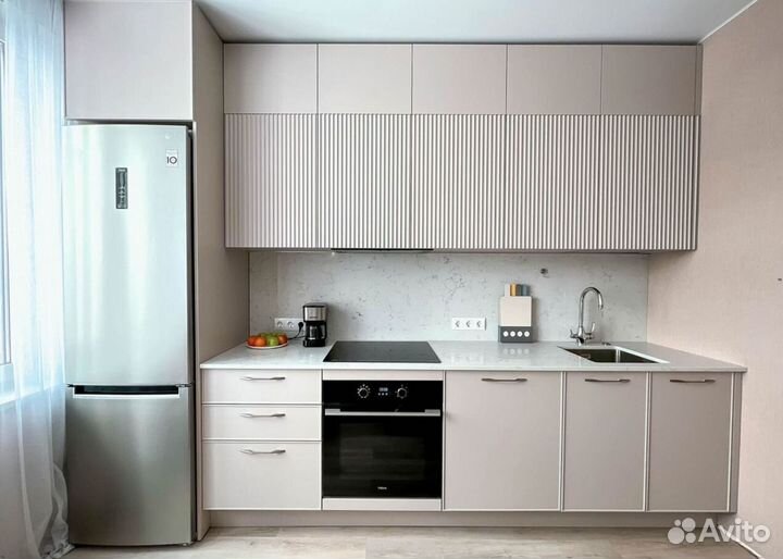 Кухня Розово-Алая на заказ собственное производств