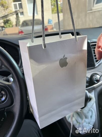 iPhone 15 Pro, 256 ГБ