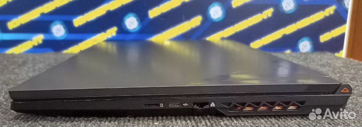 Ноутбук Gigabyte 17.3(i5-12500H,16G,512G,RTX 4050)