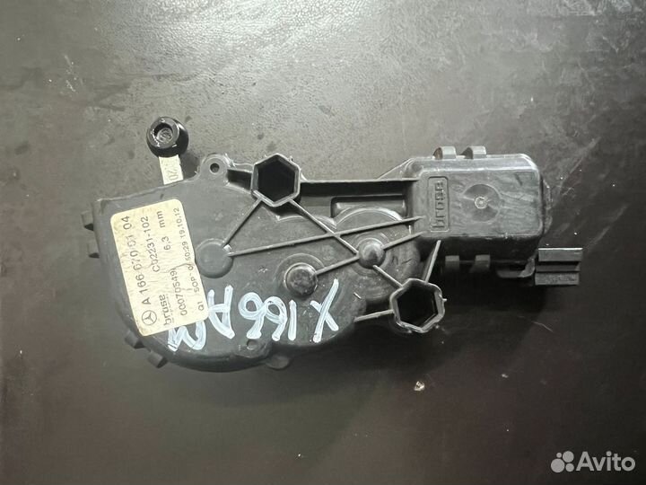 Блок управления стеклоподъемником задний п MB X166