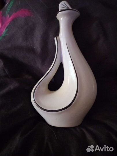 Кувшин форфоровый