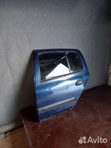 Задняя левая дверь renault symbol 1, clio 2