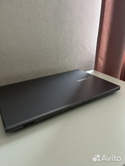 Samsung ноутбук на ремонт или запчасти