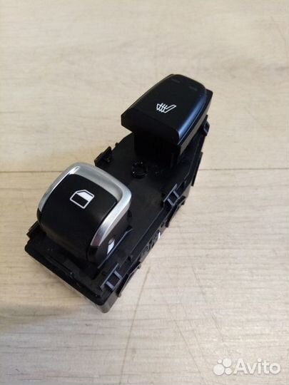 Кнопка стеклоподъемника задняя Kia K5 DL3 G4KN 2.5