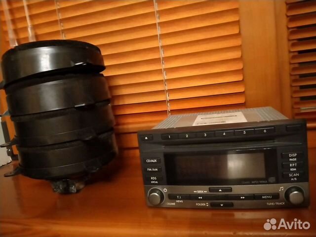 Автомагнитола Clarion/Subaru