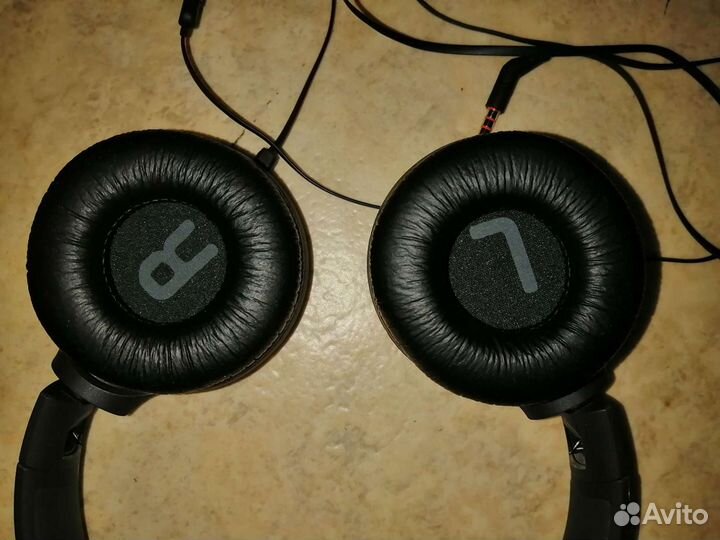 Наушники jbl