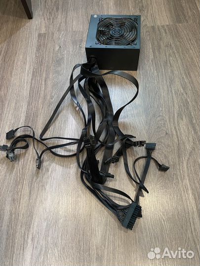 Блок питания Cooler Master MWE 600 white - V2