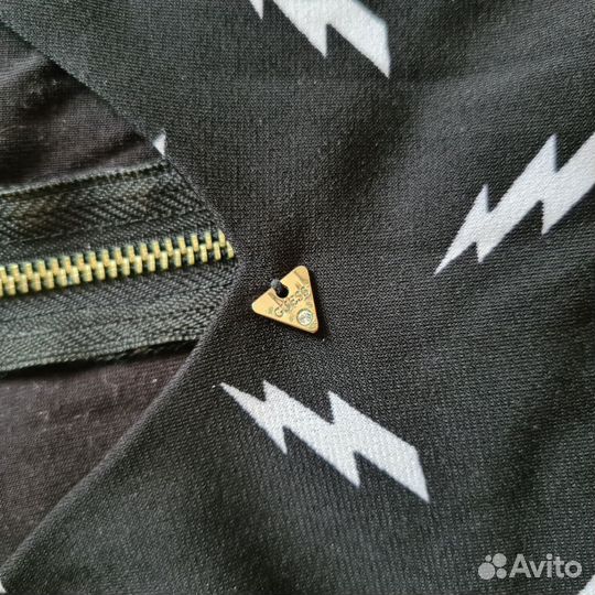 Платье Guess 44