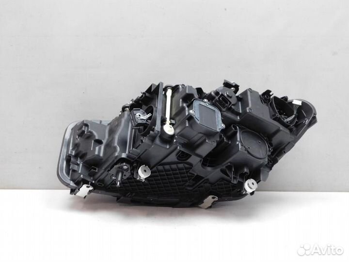 Фара правая BMW 5-Series/M5