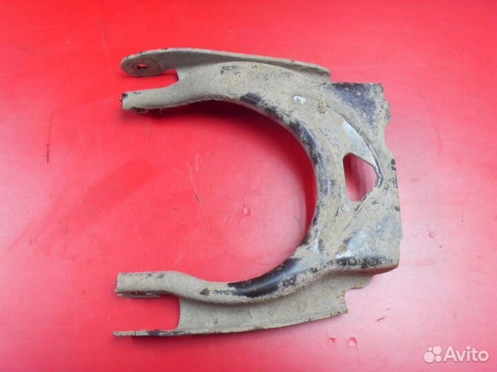 Рычаг передний верхний 3521J8 Citroen C5 (RD)