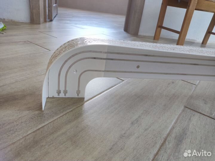 Карниз потолочный(гардина)