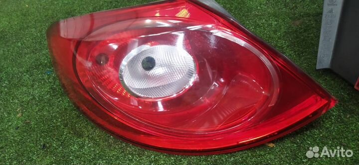 Стоп-сигнал левый Volkswagen Passat Cc 2.0 дизель