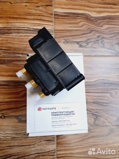 Блок клапанов Mercedes-Benz GL-class X166