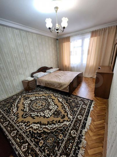 2-к. квартира, 57 м², 5/5 эт.