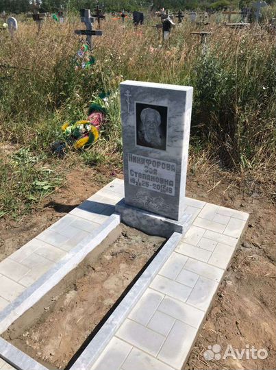 Памятники мрамор гранит,оградки,цветы венки