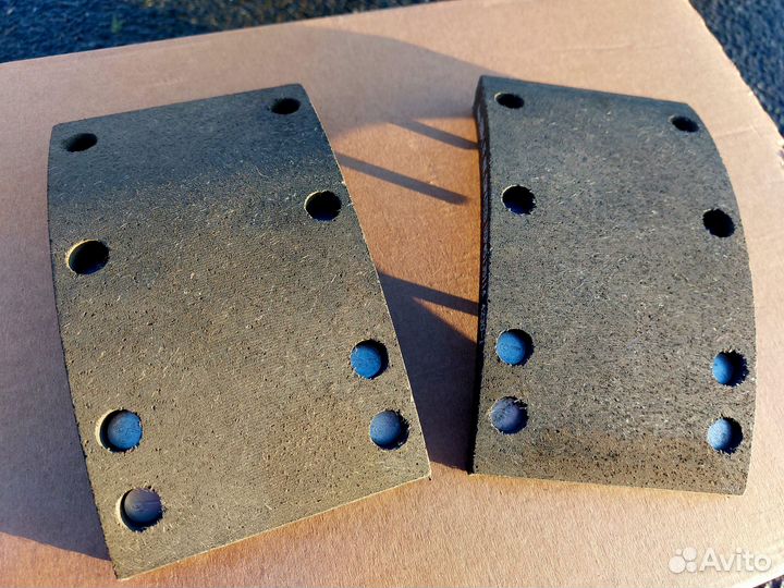 Накладки тормозные