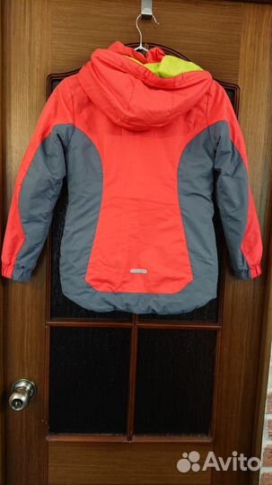 Куртка для девочки 128