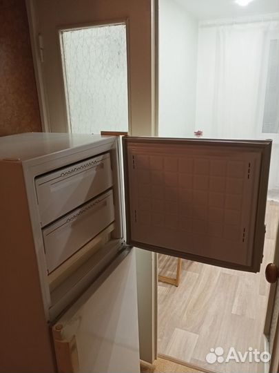 Холодильник Бирюса 22