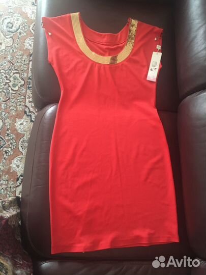 Платье женское