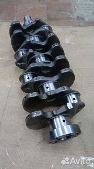 Mitsubishi 4g64 коленвал