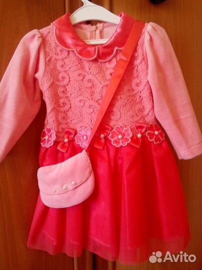 Красивое и тепленькое платьице на 1-1.5 года