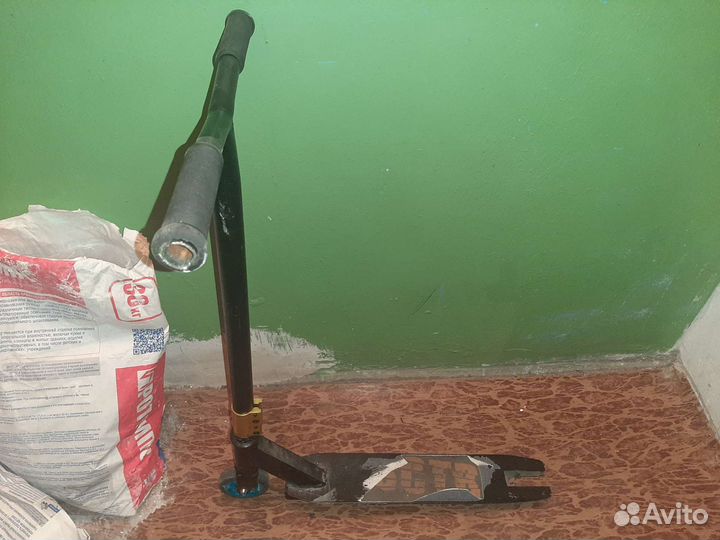 Трюковой самокат