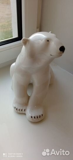 Статуэтка Большой белый медведь