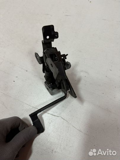 Замок капота kia seltos