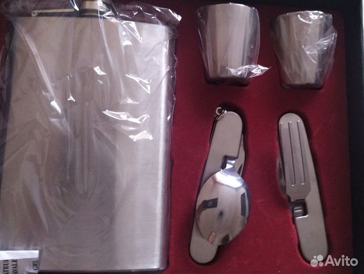 Фляжка из нержавеющей стали, подарочный набор