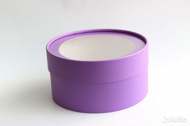 Коробка круглая с окном