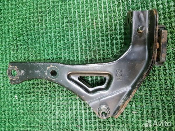 Кронштейн опоры двигателя задний Honda Odyssey RA6