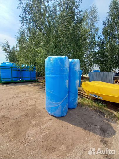 Баки 1000 л. для воды или солярки в дом