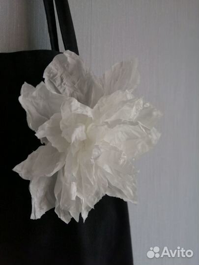 Брошь цветок из ткани