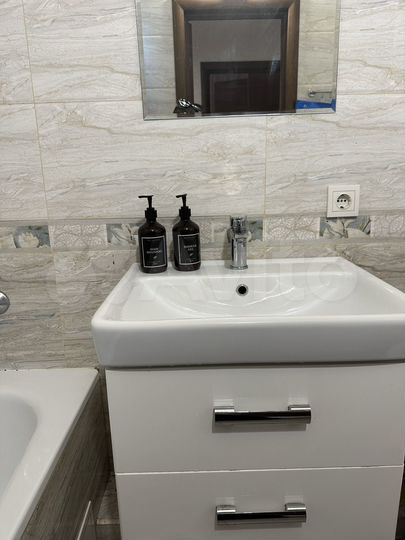 1-к. квартира, 45 м², 3/9 эт.