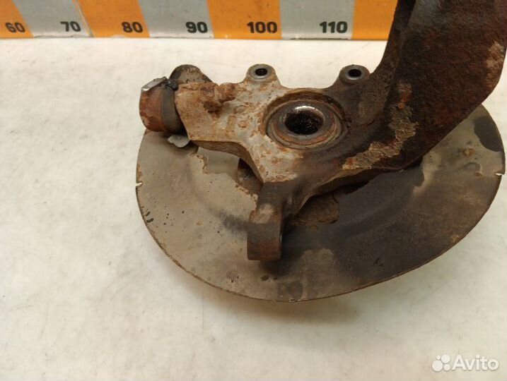 Кулак поворотный передний правый Ford Focus 2 1.6
