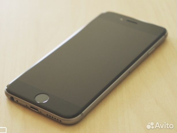 iPhone 6S, 32 ГБ