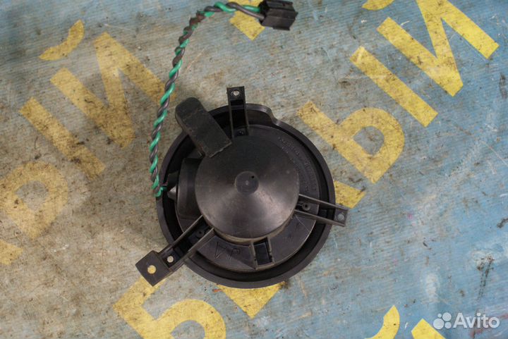 Моторчик печки Chrysler Stratus