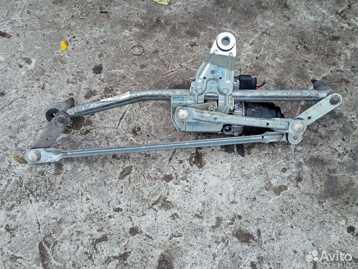 Трапеция стеклоочистителя VW Passat B6