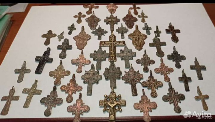 Нательные крест