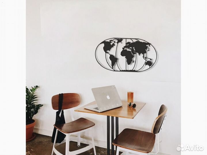 Карта мира из металла