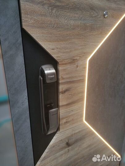 Двери входные железные теплые со склада