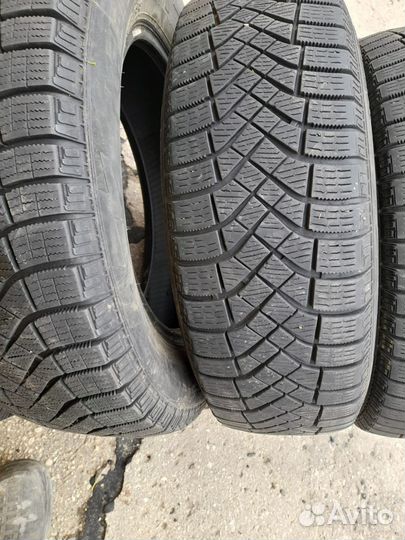 Pirelli Ice Zero 185/65 R15 92T