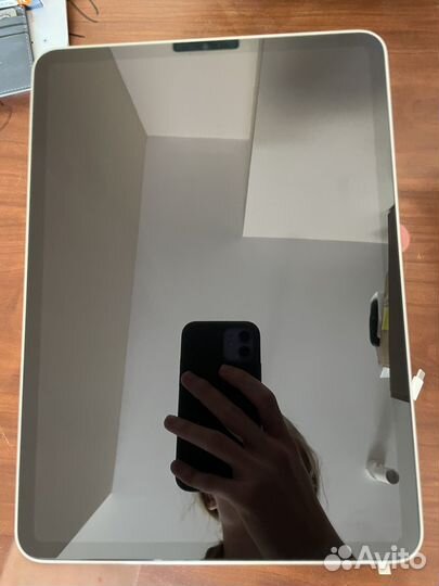 iPad Pro 11 (2022) 128gb Wi-Fi silver + защита