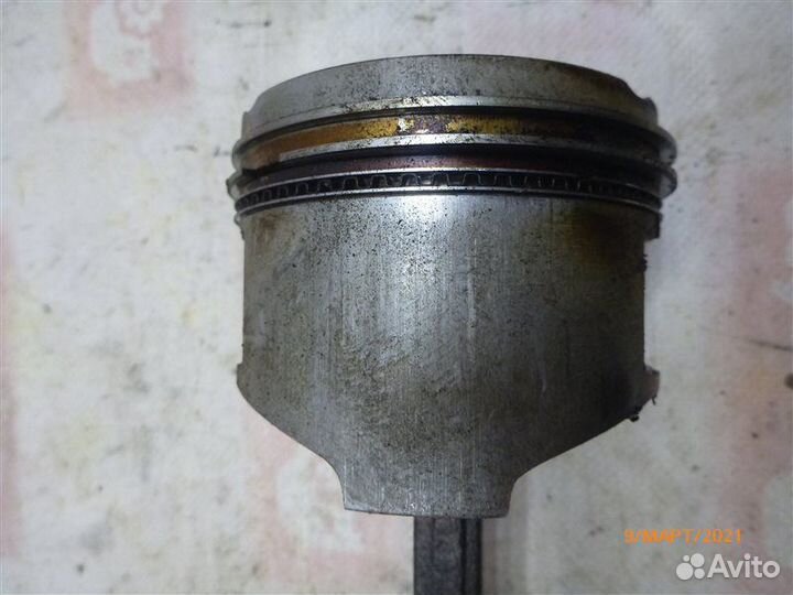 Поршень с шатуном Kia Shuma S-1 BF 1998