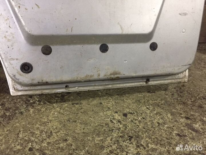 Дверь (водительская) правая передняя на ford trans