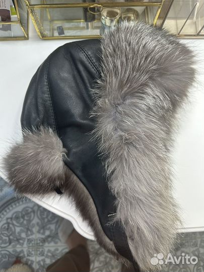 Зимние шапки, шарфы, палантин