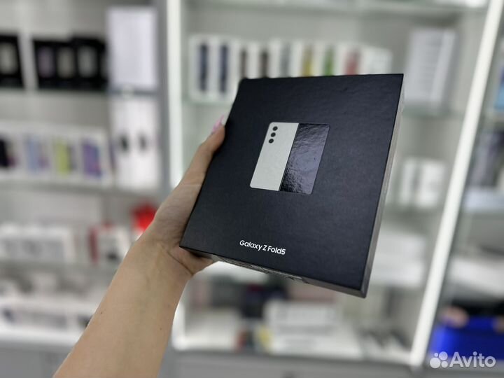 Samsung Galaxy Z Fold5, 12/512 ГБ