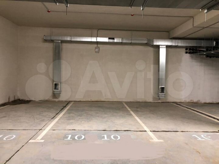 Машиноместо, 13 м²