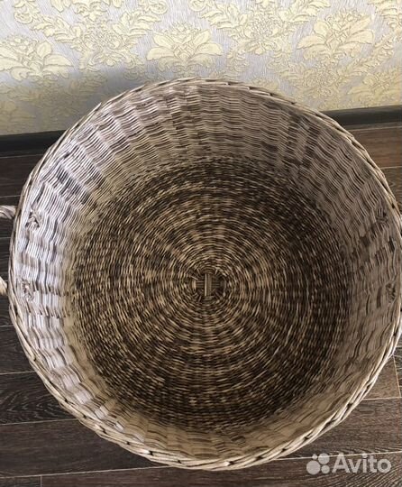 Корзина плетеная